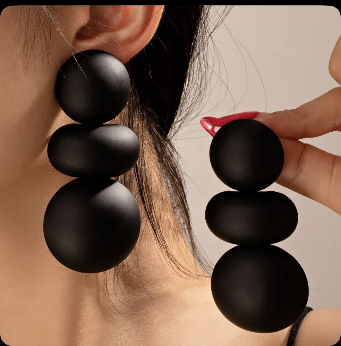 A Black earrings 