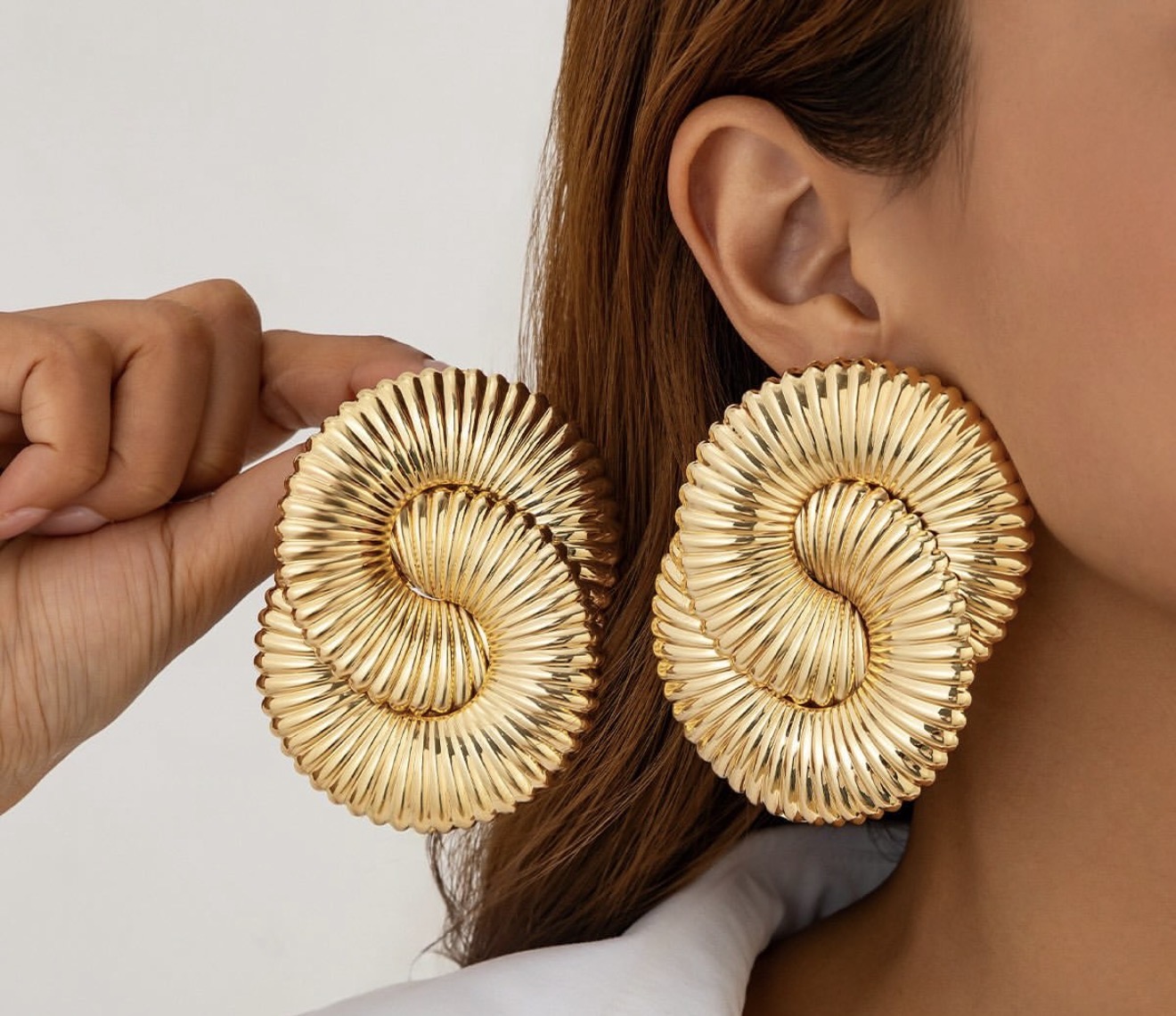 8 earrings 