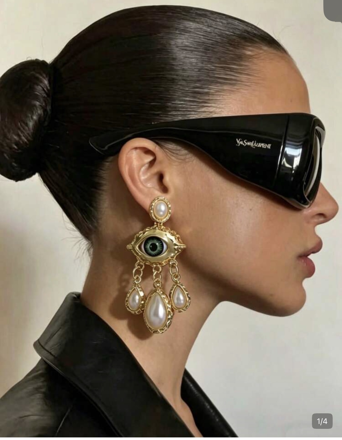 Elegant Eye earrings 